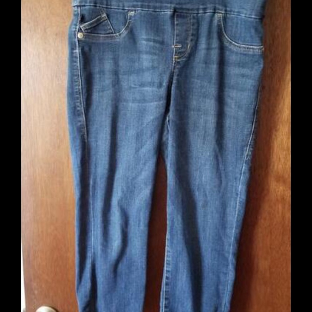 Rock N Republic Stretch Jean Pull Up Capris